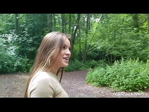 ❤️ Suxerinlle a Evelina que fodemos nun lugar público! Ela dixo que si. Entón fodiuna no cu e corme na súa boca. Entón ela cabreouse. ️ Vídeo anal na pornografía gl.wassell.ru ❌️